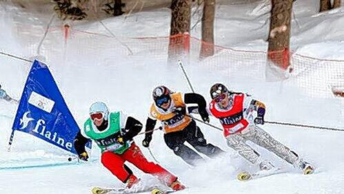 Ein wilder Ritt: Skicross-Weltcup in Flaine. Ein wilder Ritt: Skicross-Weltcup in Flaine.