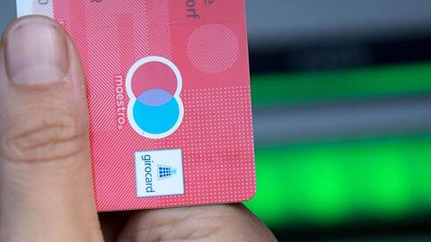 In Zukunft wird es das Maestro-Logo nicht mehr auf der Girocard geben.