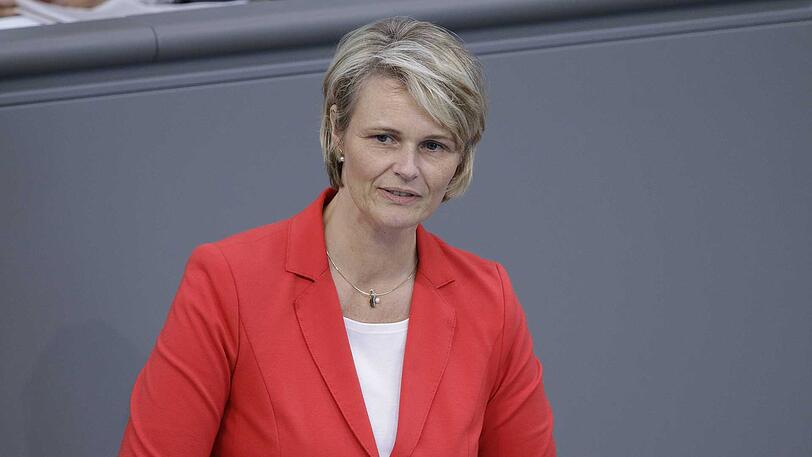Anja Karliczek (46) ist seit 2017 Parlamentarische Geschäftsführerin in der Unionsfraktion und soll jetzt Bildungsministerin werden.