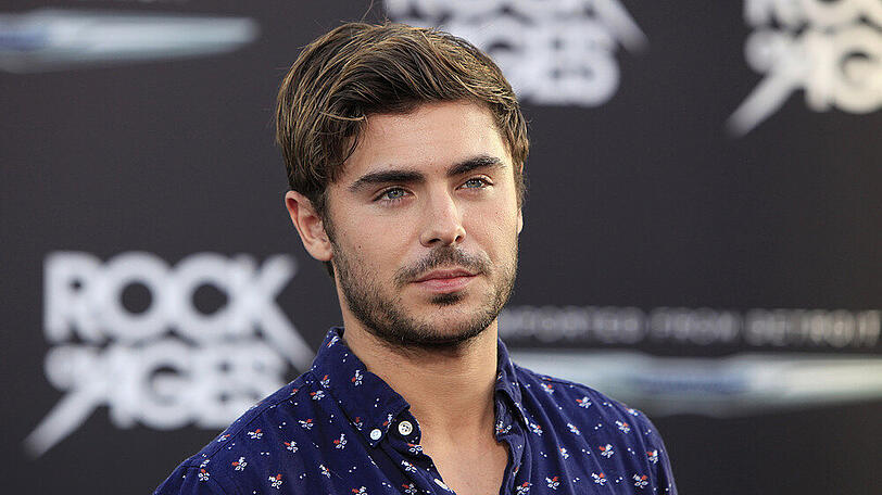 Zac Efron soll im Remake von "Noch drei Männer, noch ein Baby" mitspielen.