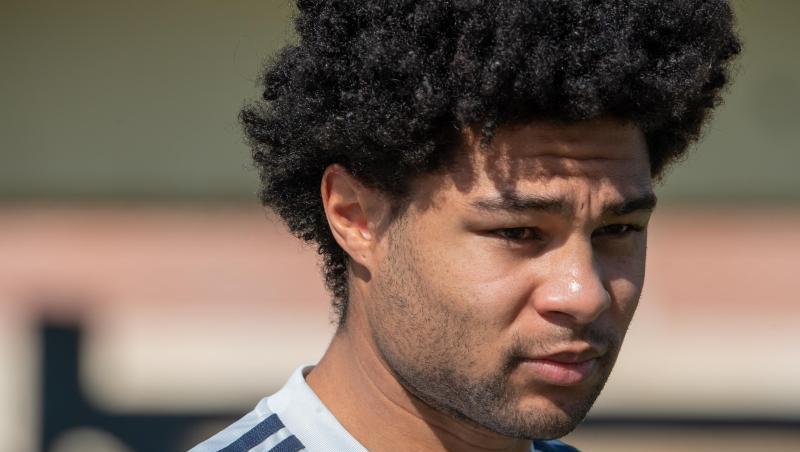Serge Gnabry, Spieler des FC Bayern, kommt zu einer Übungseinheit am Vormittag auf das Trainingsgelände. Foto: Peter Kneffel/dpa/Archivbild Serge Gnabry, Spieler des FC Bayern, kommt zu einer Übungseinheit am Vormittag auf das Trainingsgelände. Foto: Peter Kneffel/dpa/Archivbild