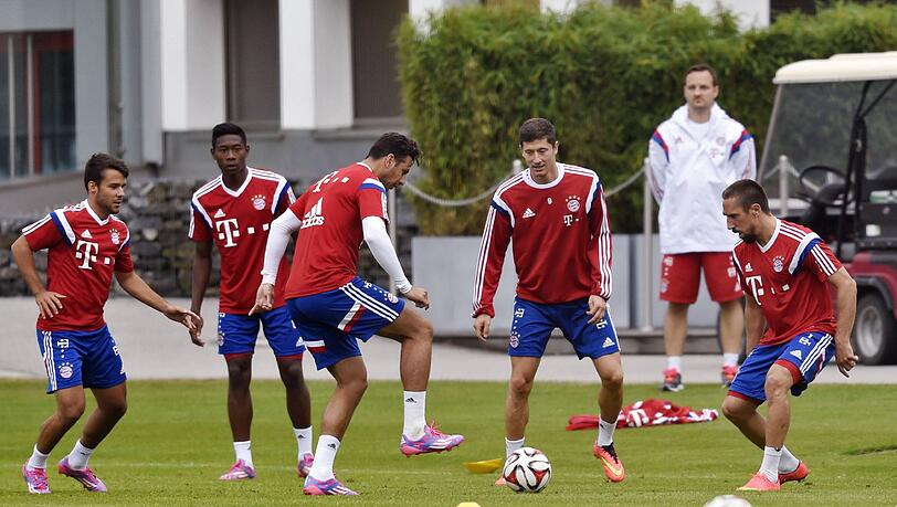 Pep Guardiola bat am 9. Juli zum ersten Training an die Säbener Straße Pep Guardiola bat am 9. Juli zum ersten Training an die Säbener Straße
