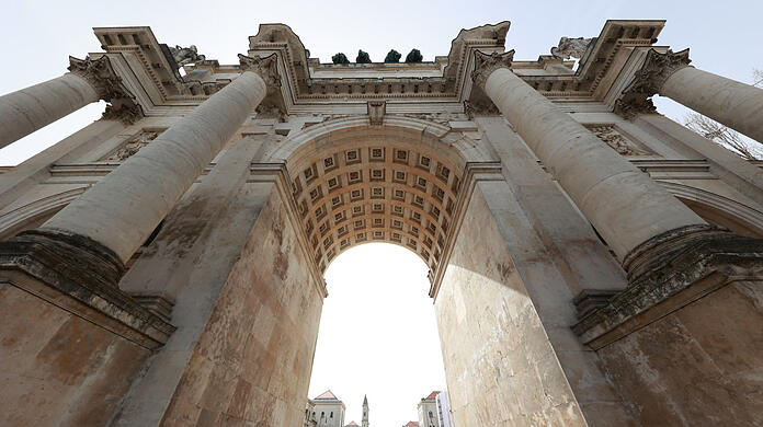 Schwabinger (und Münchner) Wahrzeichen: das Siegestor.