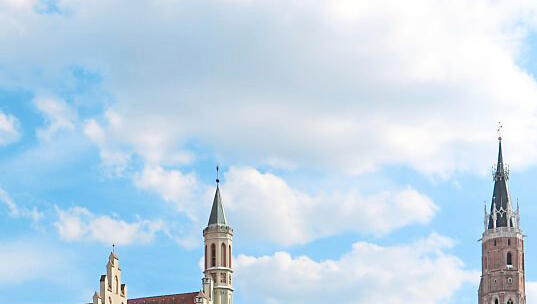 In der Altstadt ist was los. Foto: cm In der Altstadt ist was los. Foto: cm