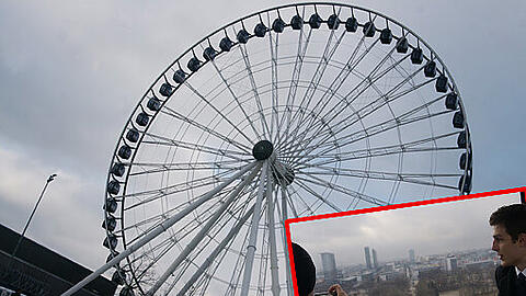 Vom Frankfurter Ring kann man es sehen: Das größte portable Riesenrad der Welt, das derzeit in München getestet wird. Die AZ hat es für Sie getestet. Klicken Sie durch die Bilderstrecke.