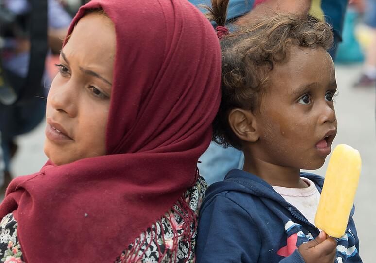 Tausende Flüchtlinge haben am Dienstag mit Zügen aus Ungarn den Münchner Hauptbahnhof erreicht.