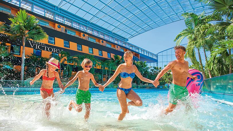 Im Wellenbad werden Urlaubsträume wahr.