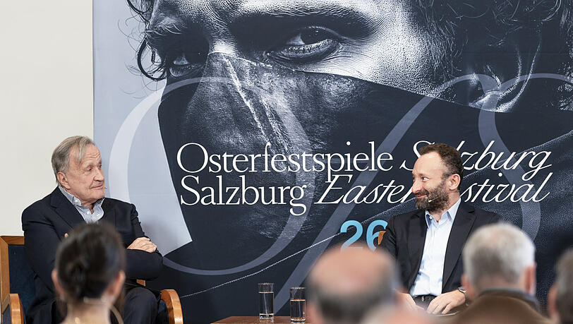 Nikolaus Bachler im Gespräch mit Kirill Petrenko. Nikolaus Bachler im Gespräch mit Kirill Petrenko.