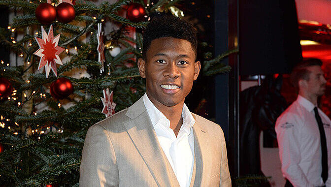 David Alaba kam im eleganten Dreiteiler. David Alaba kam im eleganten Dreiteiler.