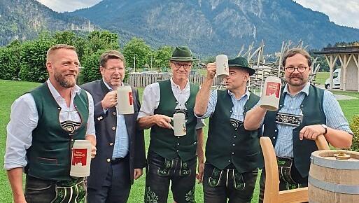 In Schwangau freut man sich, dass das Schloss nun Weltkulturerbe ist.