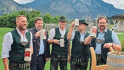 In Schwangau freut man sich, dass das Schloss nun Weltkulturerbe ist.