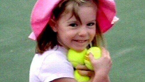 Jetzt könnte der Fall eine sensationelle Wende genommen haben. Die britische Polizei hat Hinweise darauf, dass Madeleine McCann noch am Leben ist. Jetzt könnte der Fall eine sensationelle Wende genommen haben. Die britische Polizei hat Hinweise darauf, dass Madeleine McCann noch am Leben ist.