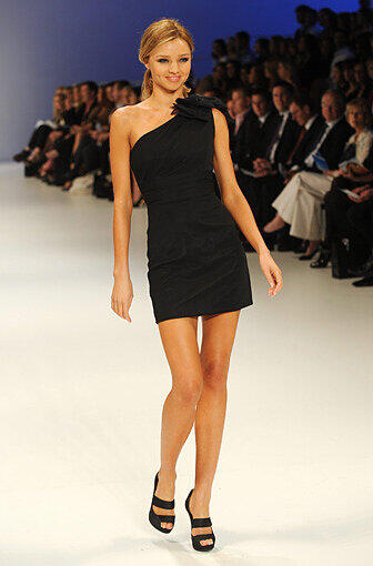 So sexy ist das australische Top-Model Miranda Kerr.