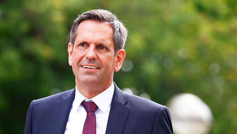 Olaf Lies übernimmt das Amt des Ministerpräsidenten vom langjährigen Regierungschef Stephan Weil.