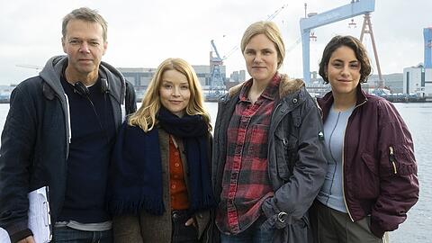 Regisseur Hans-Christian Schmid dreht zwei "Tatort"-Folgen mit Karoline Schuch, Episodenhauptrolle Fritzi Haberlandt und Almila Bagriacik (v.l.).