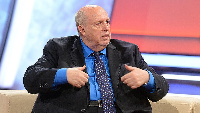 Klare Meinung: Ex-Bundesliga-Manager Reiner Calmund. Klare Meinung: Ex-Bundesliga-Manager Reiner Calmund.