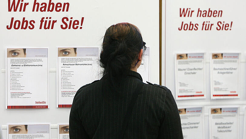 Arbeitgeber sind verpflichtet, einen Streik bei der Bundesagentur für Arbeit zu melden. Arbeitgeber sind verpflichtet, einen Streik bei der Bundesagentur für Arbeit zu melden.