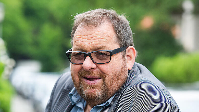 Hat viel zu erzählen: Ottfried Fischer Hat viel zu erzählen: Ottfried Fischer