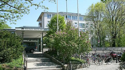 Im Klinikum rechts der Isar hat sich der Anschlag in der Nacht auf den 24. April ereignet.