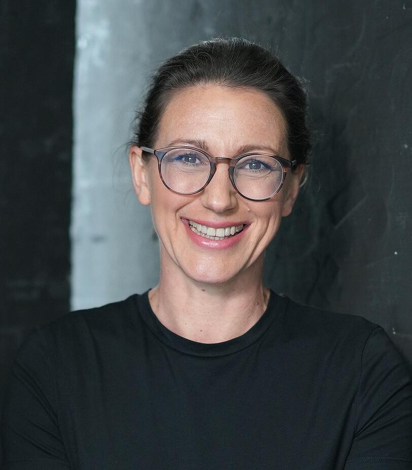 Jasmin Riedl ist Professorin f&uuml;r Politikwissenschaft an der Universit&auml;t der Bundeswehr in M&uuml;nchen.