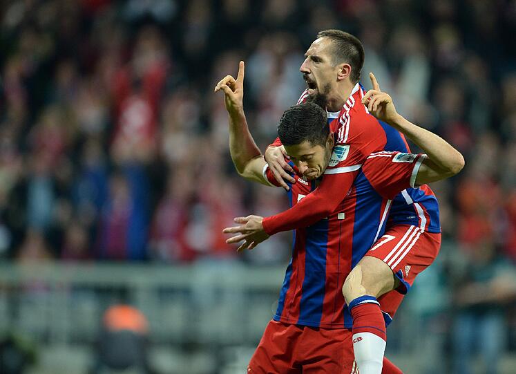 Haben derzeit viel zu Jubeln: Die FC-Bayern-Stars Franck Ribéry und Robert Lewandowski.