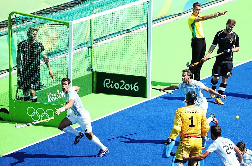 Nach der Halbfinal-Niederlage gegen Argentinien bleibt den Hockey-Herren nur noch der Kampf um Bronze.