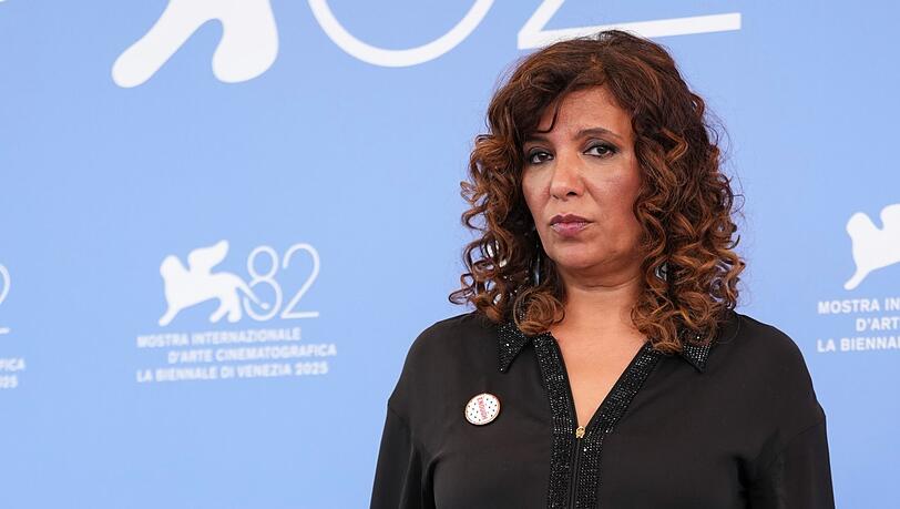 Regisseurin Kaouther Ben Hania kommt zum Fototermin für den Film „Die Stimme von Hind Rajab“ Regisseurin Kaouther Ben Hania kommt zum Fototermin für den Film „Die Stimme von Hind Rajab“
