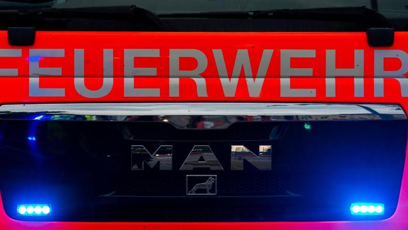 Einsatzwagen der Feuerwehr. Foto: Mohssen Assanimoghaddam/dpa/Archivbild Einsatzwagen der Feuerwehr. Foto: Mohssen Assanimoghaddam/dpa/Archivbild