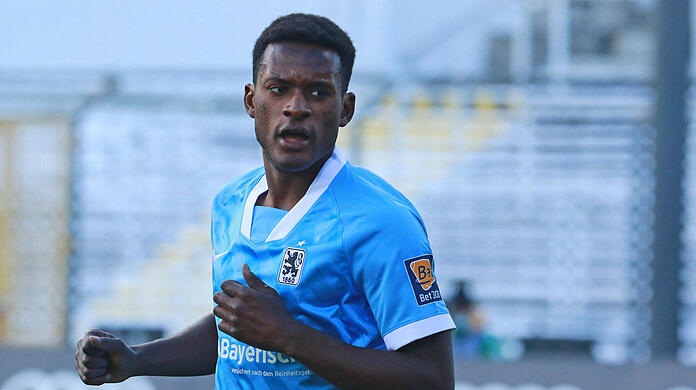 Biankadi stieg bereits mit den Löwen in die 2. Liga auf. Mit den Löwen von Eintracht Braunschweig.