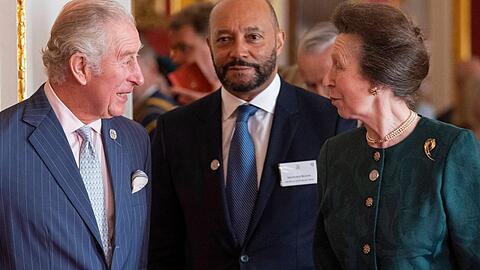 Prinz Charles und seine Schwester Prinzessin Anne bei einem Termin in London.