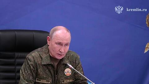 Drohte im Ukraine-Krieg schon indirekt mit einem Atomwaffeneinsatz: Russlands Pr&auml;sident Wladimir Putin. (Archivbild)