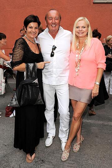 Renate Fischer mit Ernst von Theumer und Frau Daniela