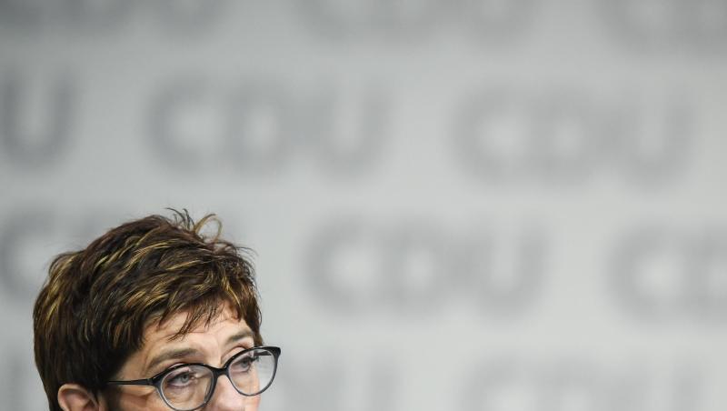 Nach dem Sieg von Annegret Kramp-Karrenbauer erhält die Union bei der "Sonntagsfrage" mehr Zuspruch.