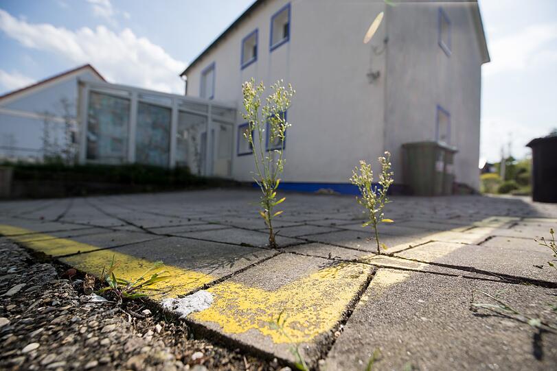 Ortstermin am Haus des Reichsbürgers. Die Bilder.