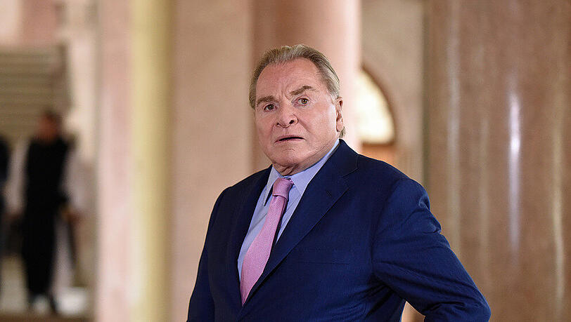 Schauspieler Fritz Wepper als Bürgermeister Wolfgang Wöller in der 19. Staffel "Um Himmels Willen" Schauspieler Fritz Wepper als Bürgermeister Wolfgang Wöller in der 19. Staffel "Um Himmels Willen"
