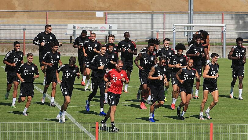 Trainingssteuerung ist angesichts des prallen Terminkalenders aktuell bei Bayern oberstes Gebot. Trainingssteuerung ist angesichts des prallen Terminkalenders aktuell bei Bayern oberstes Gebot.