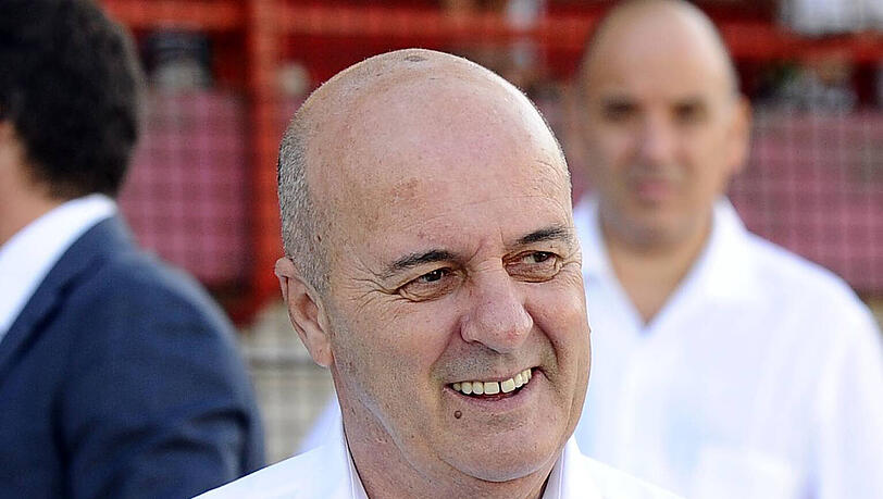 Trainer- und Spieler-Berater Ernesto Bronzetti ist am Dienstag im Alter von 69 Jahren gestorben. Trainer- und Spieler-Berater Ernesto Bronzetti ist am Dienstag im Alter von 69 Jahren gestorben.