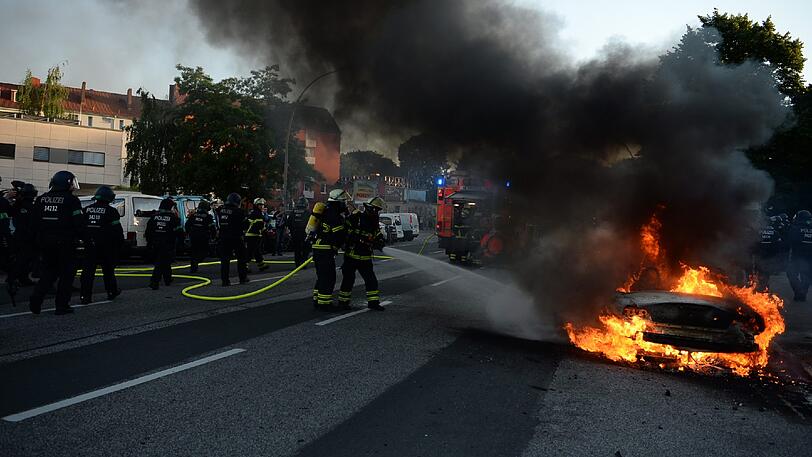 Auseinandersetzungen zwischen Polizei und Demonstranten: Die Lage in Hamburg eskalierte am Donnerstag.