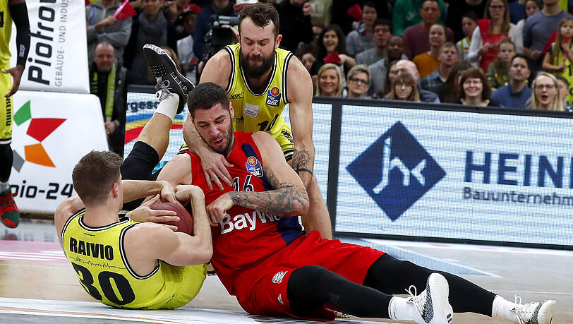 Muss mit den Bayern-Basketballern bis zum Schluss um den Sieg in Bayreuth kämpfen: Stefan Jovic. Muss mit den Bayern-Basketballern bis zum Schluss um den Sieg in Bayreuth kämpfen: Stefan Jovic.