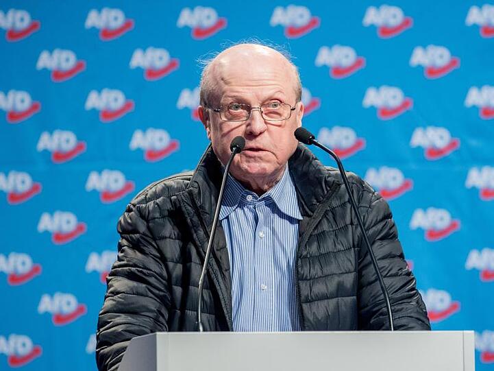 Der AfD-Abgeordnete Manfred Schmidt. Foto: Hauke-Christian Dittrich/picture alliance/dpa/Archivbild