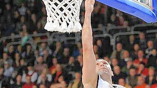 Bamberger Überflieger im EuroCup: Broses Topscorer Predrag Suput. Bamberger Überflieger im EuroCup: Broses Topscorer Predrag Suput.