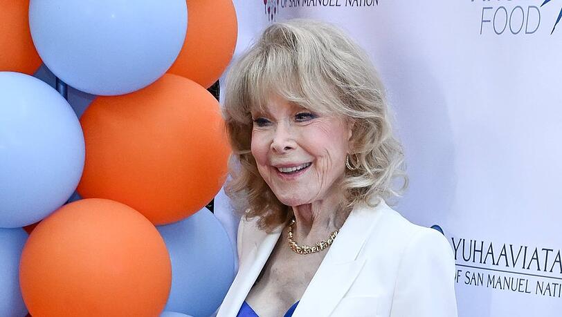 Barbara Eden wurde durch die Serie "Bezaubernde Jeannie" weltber&uuml;hmt.