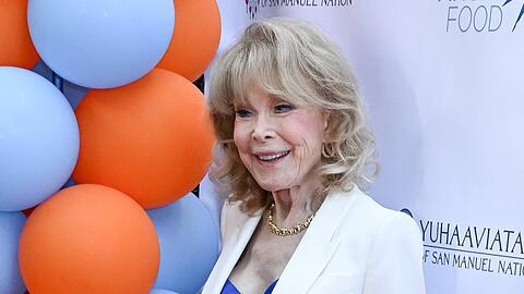 Barbara Eden wurde durch die Serie "Bezaubernde Jeannie" weltber&uuml;hmt.