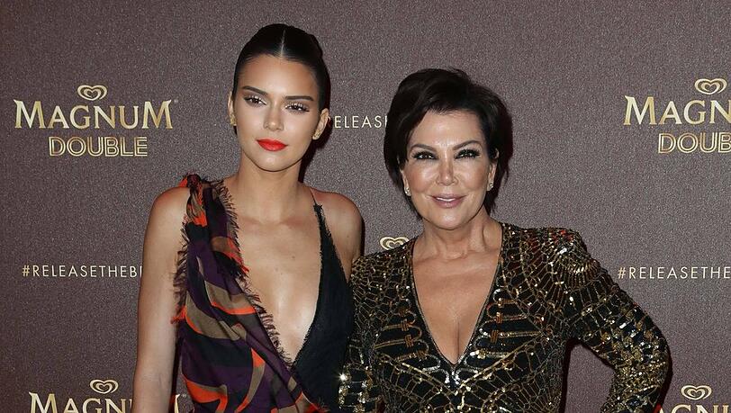Kendall und Kris Jenner ähneln sich nun mehr denn je.