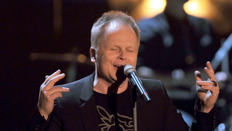 Herbert Grönemeyer ist nicht nur Pop-Star, sondern auch ein Fan des FC Bayern. Herbert Grönemeyer ist nicht nur Pop-Star, sondern auch ein Fan des FC Bayern.