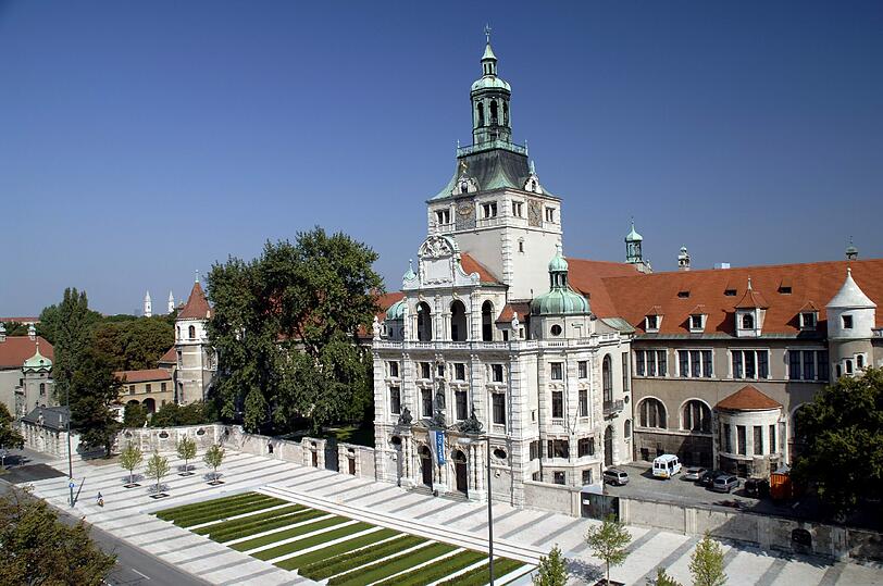 Im Fundus des Bayerischen Nationalmuseums lagert das Fallbeil aus Stadelheim.