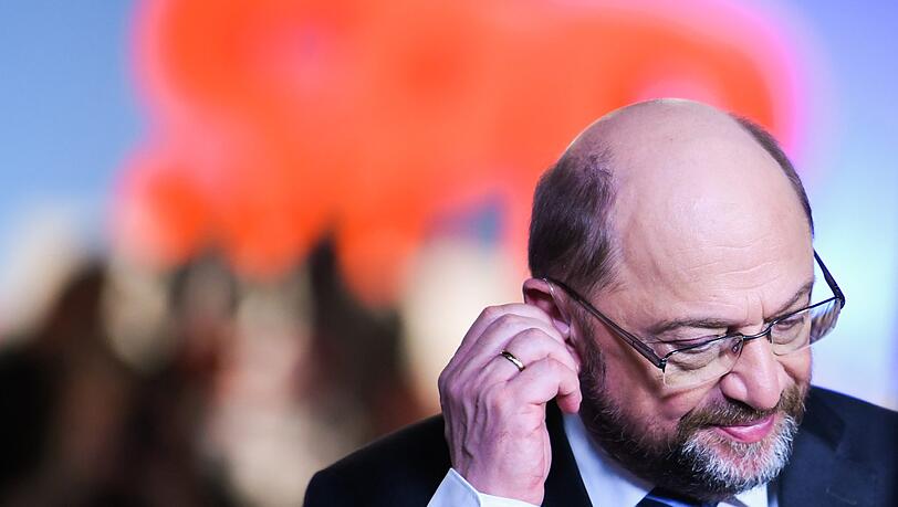 SPD-Chef Martin Schulz während des Parteitags am Sonntag in Bonn. SPD-Chef Martin Schulz während des Parteitags am Sonntag in Bonn.
