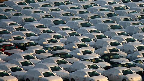 Bayerns Autoindustrie k&auml;mpft in ihren wichtigsten Exportm&auml;rkten China und USA mit gro&szlig;en Schwierigkeiten. (Symbolbild)