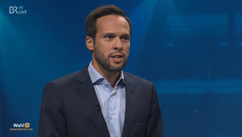 Das Thema Wirtschaft nutzte Martin Hagen (FDP), um gegen die Freien Wähler und die AfD zu ledern.