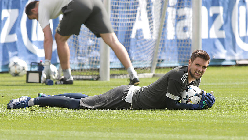 Die Bayern beim Abschlusstraining am Dienstag vor dem Kracher gegen Real Madrid. Klicken Sie sich durch die Bilder.